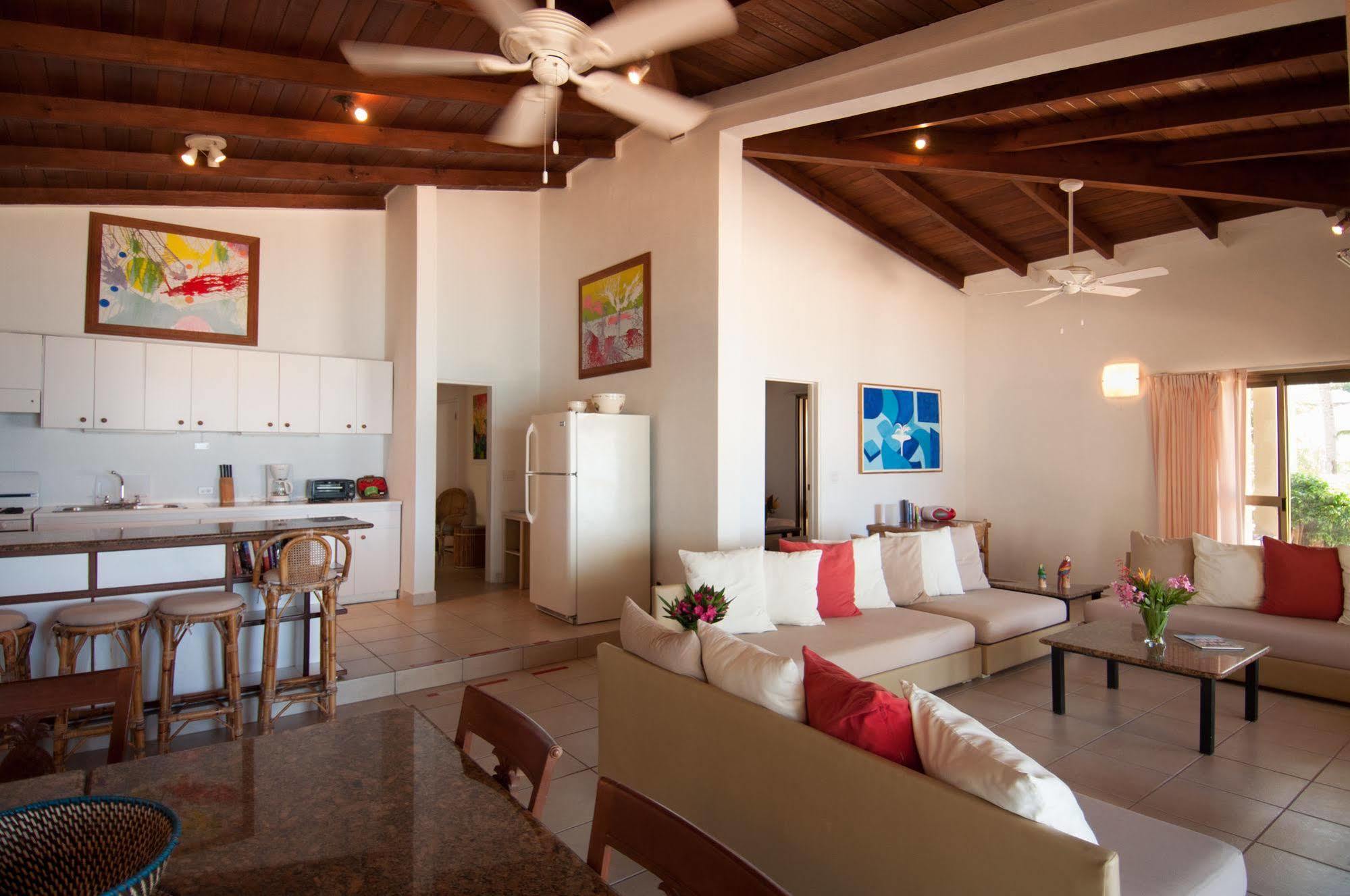 Mango Bay Resort Spanish Town Dış mekan fotoğraf